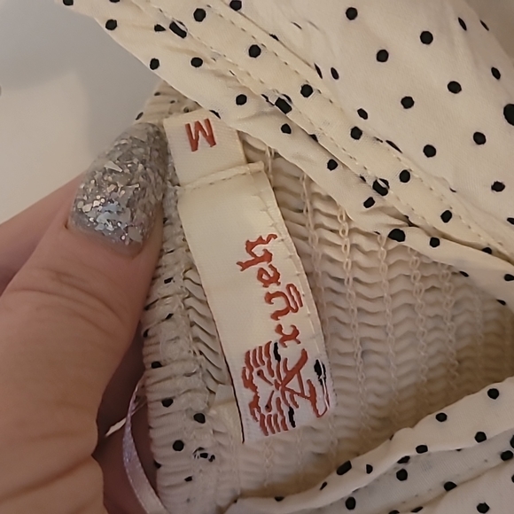 Sundress - Picture 2 of 9